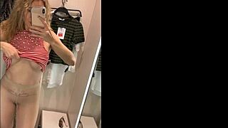 hey, check this milf flashing and playing on the highway!