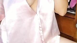 Argentinian teacher’s leaked outdoor fingering video exposed