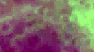 Mature woman gets excited by chat