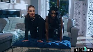 siri dahl, you and ebony bff serve my kinky needs!