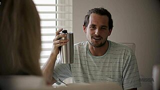 ميساكس - مؤخرة راشيل كافالي الكبيرة في رغبة قريبة