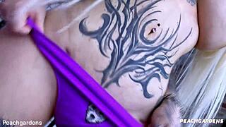 Damn! Stepmom’s Handjob Makes Me Cum on Her Big Tits!