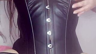 Stepmother intensely masturbates ass and pussy screaming my name in mexican usa