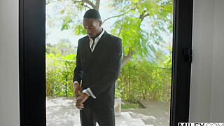 Milfy mob wife Phoenix craves BBC, getting spooned, doggystyled, bent over, muff dived, cowgirled, and cheated on