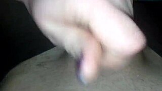 Snelle handjob in pantykous lingerie, ze is snel en wild! 😘💦