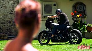 samantha vraie bombe raffole de sexe hard