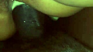 โสเภณีแก่โดนเย็ดก้น