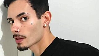 Fomos Pegos No Flagra Pelo Amigo Do Meu Marido!