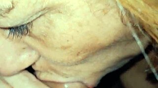 Teresa Jones Vahşi Aksiyonda Kalın İç Doldurma Alıyor