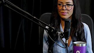 aku tengok Morena Alice Vasconcelos hisap dan pamer untuk special Easter