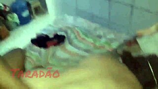 ก้นอ้วนแก่โดนเลียและเย็ดแรง