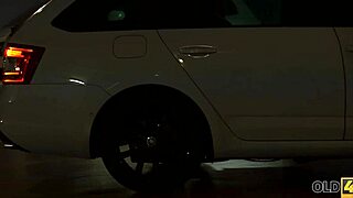 i watched him stretch my blonde pussy before facial