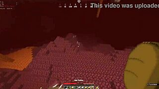 pendeja no dura ni 3 minutos con monster cock shemale femdom creampie