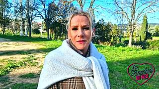 Victoria, 47, zrela blondinka tako vroča, da te bo zažgala