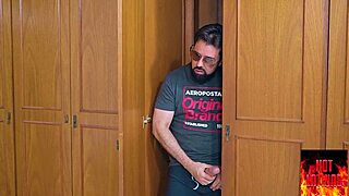 Safado can't resist and bangs the fiery redhead