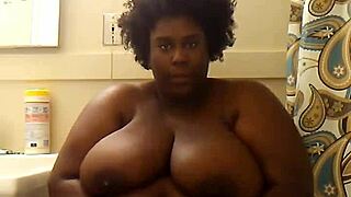 hey indiana goddess plays with herself, so hot! 🔥