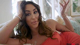 Stepsons dick is always available for stepmom