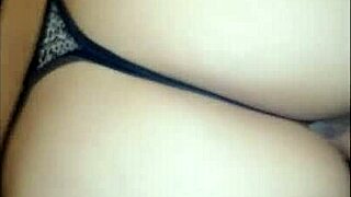 สาวบริสุทธิ์ 18+ เสียความบริสุทธิ์ในกักตัว