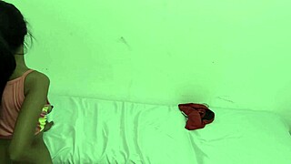 Skinny Colombian ready to shake ass for admiration