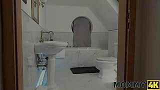 Shaving mature slit turns into steamy bathroom banging with neighbor boy