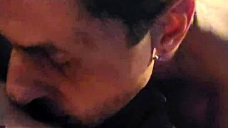 Driftwood Muff Dives Barefoot Kontessa's Shaved Pussy!