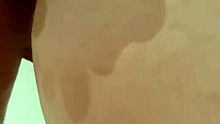 Alineflavio Couple Shares Cute Blonde Milf Orgasm in Homemade Clip