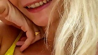 Alineflavio Couple Shares Cute Blonde Milf Orgasm in Homemade Clip