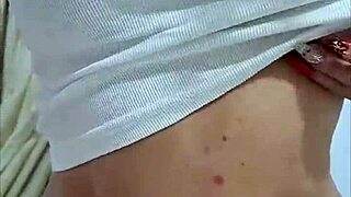 Colombian Milf's Double Penetration with Cucumber Anal