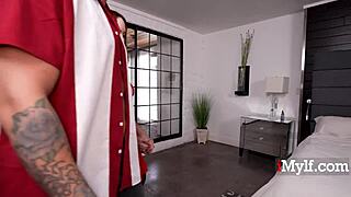 Muscular Guy Bangs Short Ginger MILF Parker Ambrose With Big Butt