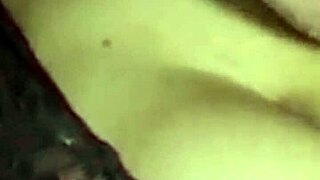 Liberei o cuzinho para o desconhecido da internet apos pix de presente