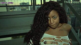 Delicious moments with stunning TIV models, wow!