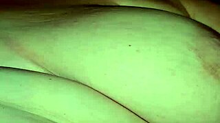 Emotional Milf Pussy Licking to Taste Her Sweet Juices