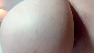 venezolana milf fucking husband's coworker for money, what a slut!