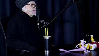 Flor De Damiana Kisses Famous, Starts Nude Fucking, Wants Bi Threesome