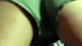 My pussy drips when that gross old guy touches me 😏