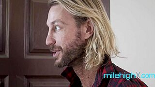 Aussie MILF Arrives for Bucket List Bang!