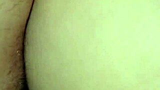 filling big white ass with cum 😏