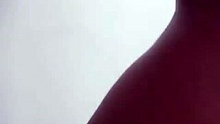 i'm a sexy african kenyan milf showin my yummy tits on webcam, babe