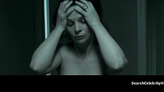 juliette binoche in elles pl2012 movie scene