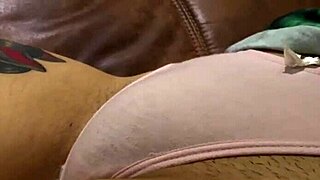 dios mio, colombian stepmom's swollen chocho looks wild