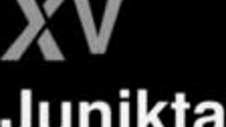 Milf touží po analním hraní s kamarádem v horké sauně