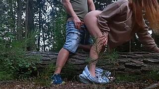 Femme infidèle se fait baiser par patron en rentrant avec orgasme à grosse bite.