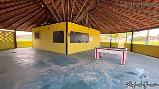 I Fucked in the Abandoned Kiosk with a Hot Girl from the Beach