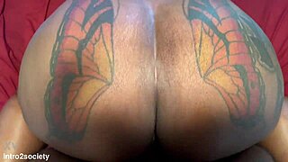 Big booty country milf with tattoos