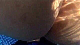 milf culona drilled in water, craves cock over food