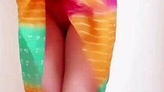 Hot Damn! Desi Hijra Nangi Dance by Sexy Indian Shemale Randi Girl!