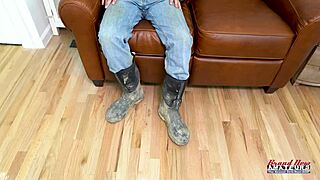 Curvy Brunette Kay Lee Gets Ass Fucked