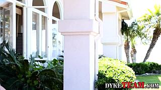 Milf Tribs Teen In Lingerie?