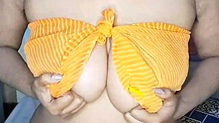 Desi Bhabhi Shows Off Big Hot Boobs