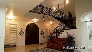 Huge BBC satisfies bored cougar housewife at home